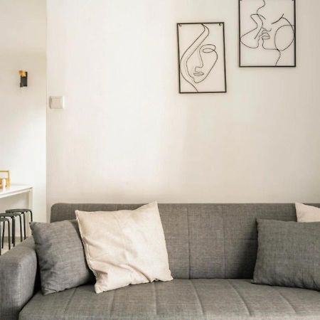 Central 1Br Oasis, Fast Fiber Wifi, Free Parking, Free Netflix With Shelter Haifa Exterior foto
